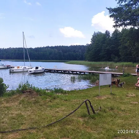 Dom Letniskowy Zalesie Nad Jeziorem Tajty Casa de Férias