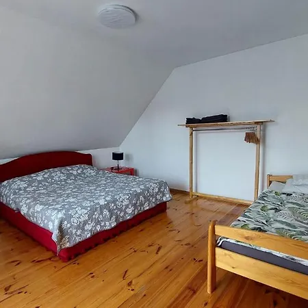 Dom Letniskowy Zalesie Nad Jeziorem Tajty Casa de Férias *